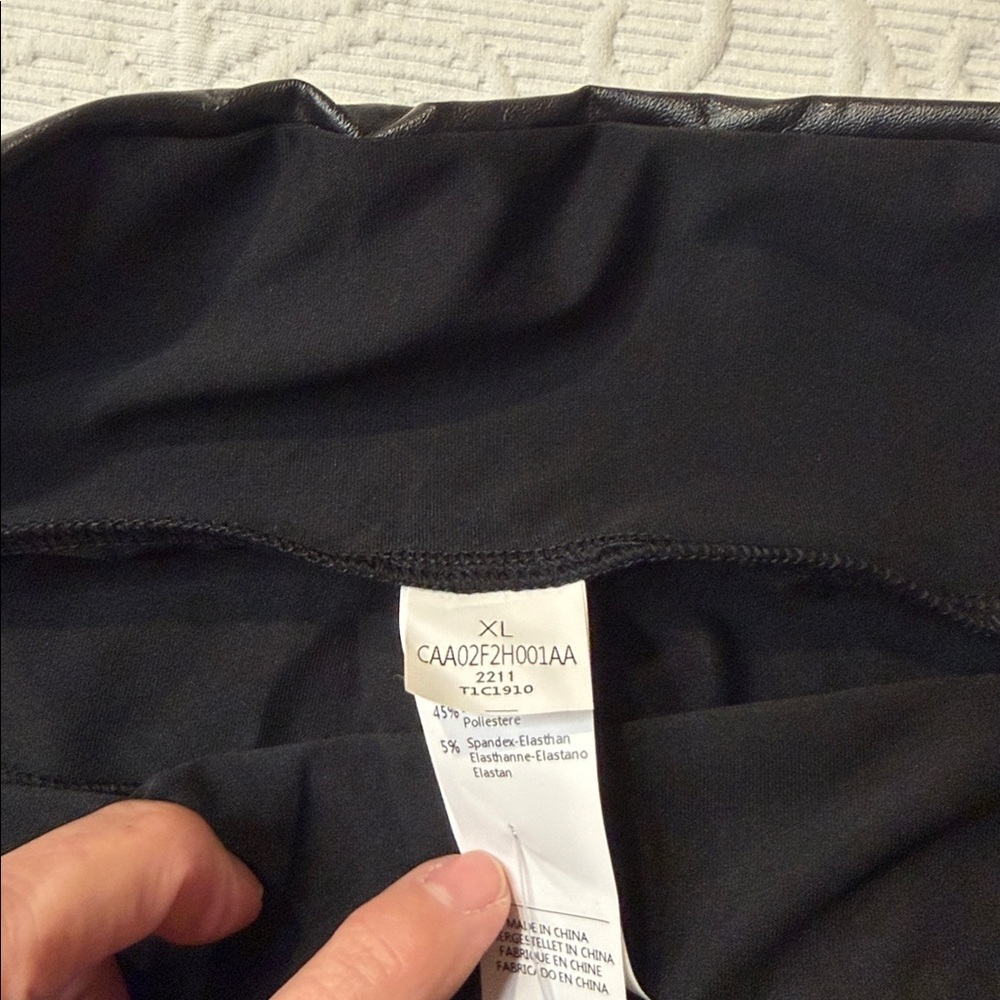 Cupshe Black Faux Leather Pants XL NWT - Picture 3 of 9